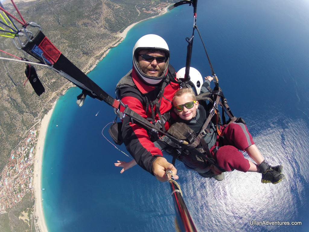 Paragliding in Ölüdeniz, Turkey